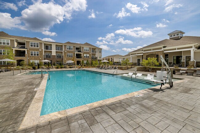 River Oaks Landing, Garner, NC 27529 - photo 2