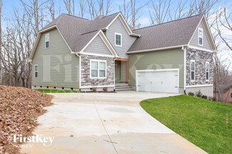 4819 Ardenwoods Dr, Charlotte, NC 28215