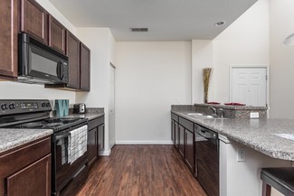 2502 Fields South Dr, Champaign, IL 61822