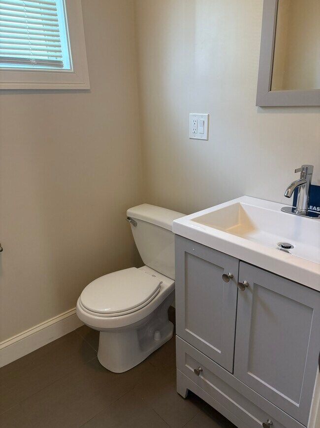 96 Willis Ave, Medford, MA 02155 - photo 6