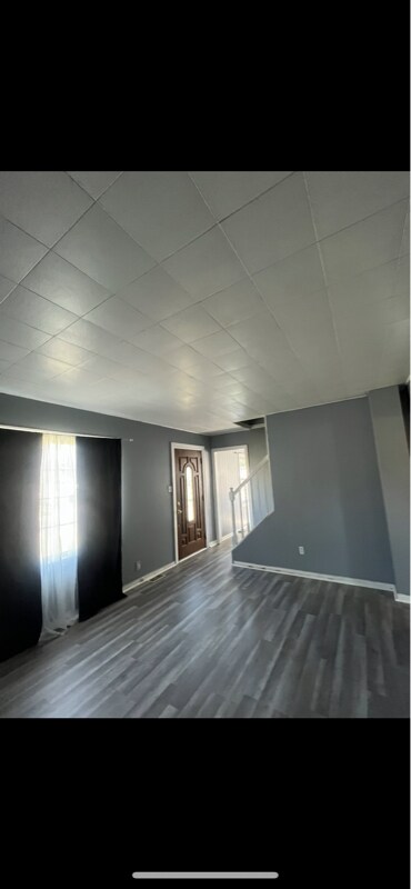 511 N Sherwood Ave, Clarksville, IN 47129 - photo 5