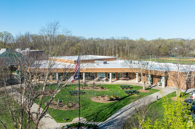 Covenant Day School is located in the Carmel Country Club neighborhood in Montibello.