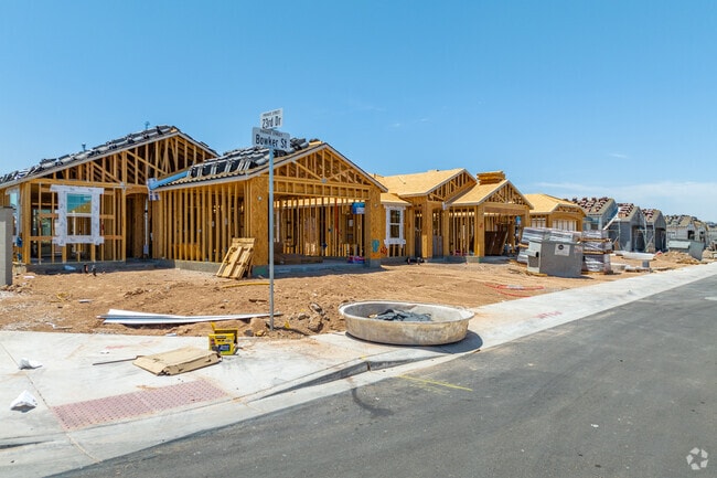 Find your ideal home in South Mountain, Arizona's new developments, designed for you.