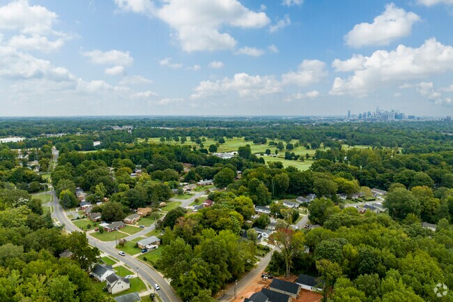Ponderosa-Wingate is a unique area with close proximity to everything Charlotte has to offer.