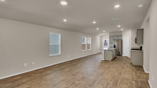 127 Morning Glory Loop, Kyle, TX 78640 - photo 5