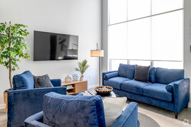 1BR, 1.5BA - 1002SF - Living Room