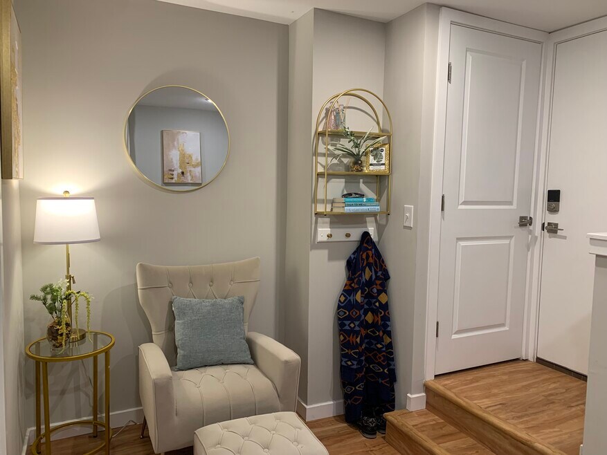 2556 Germantown Ave unit B, Philadelphia, PA 19133 - photo 1