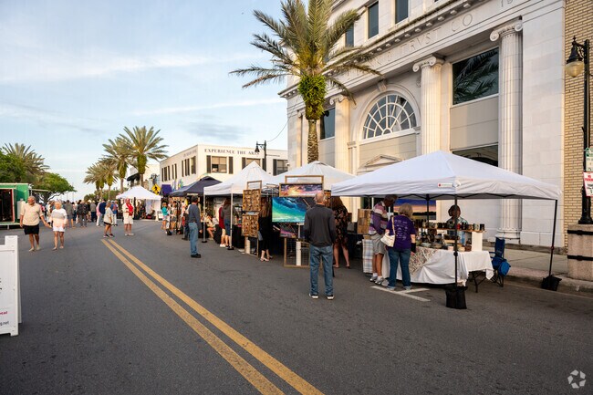 Bouchelle Island is minutes from events in historic downtown New Smyrna Beach.