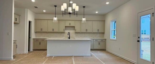 5457 Hargrove Way, Flowery Branch, GA 30542 - photo 4