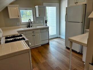 649 Crest Dr Unit Guest House, El Cajon, CA 92019