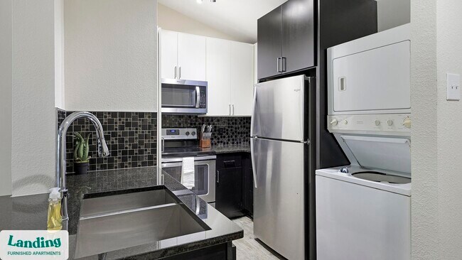 17811 Vail St unit 25311.1412022, Dallas, TX 75287 - photo 4