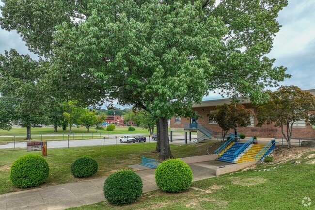 Clifton Hills Elementary is the middle school for Ridgedale-Oak Grove residents.