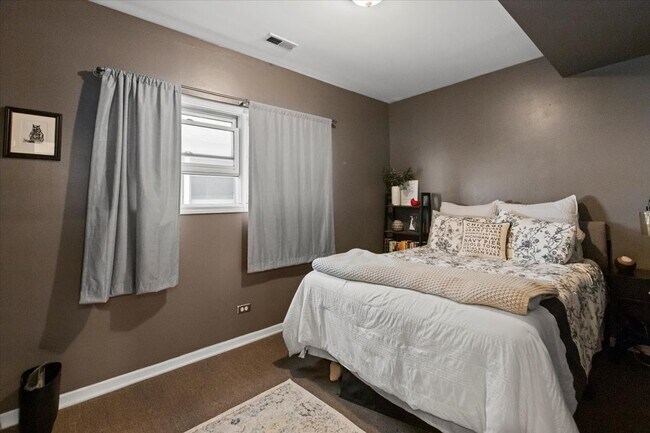 1345 W Walton St unit 1, Chicago, IL 60642 - photo 7