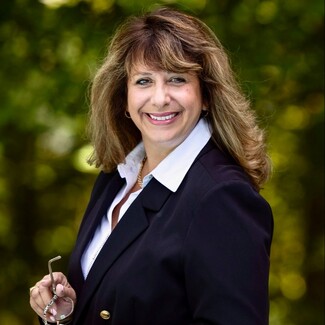 LYNN FARRELL