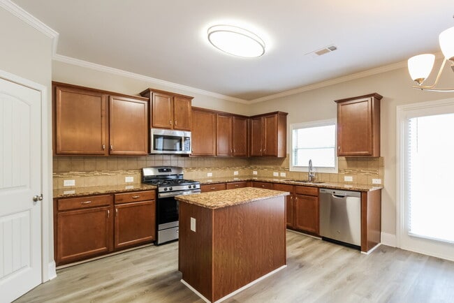 1416 Blue Sail Ave, Grayson, GA 30017 - photo 7