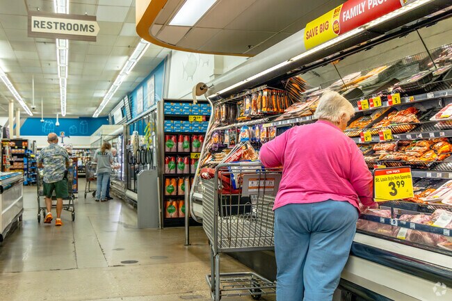 South Shores residents shop for groceries at the local Kroger.