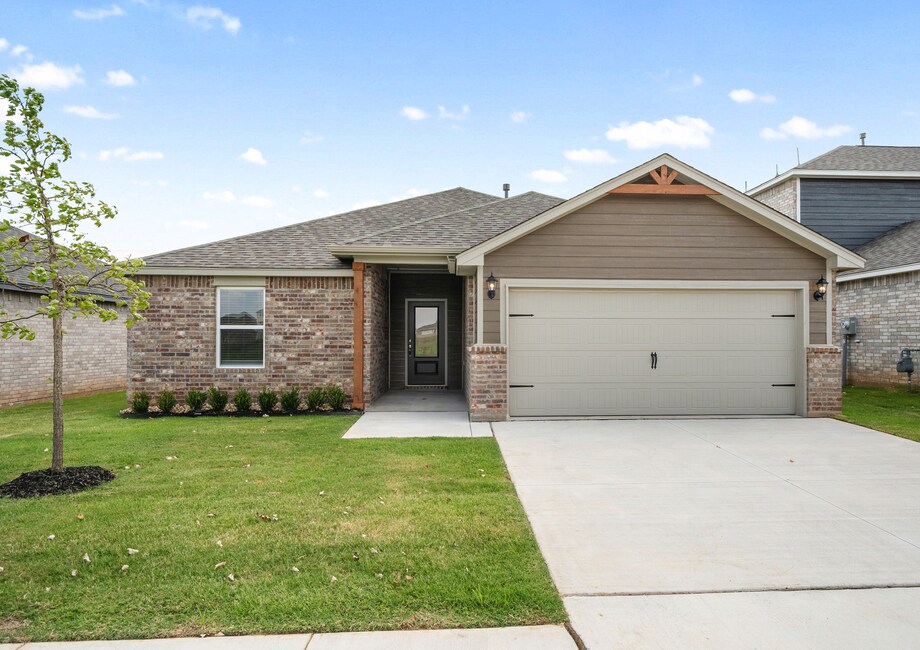 709 Ashleigh Dr unit 37001067, Tuttle, OK 73089 - photo 1