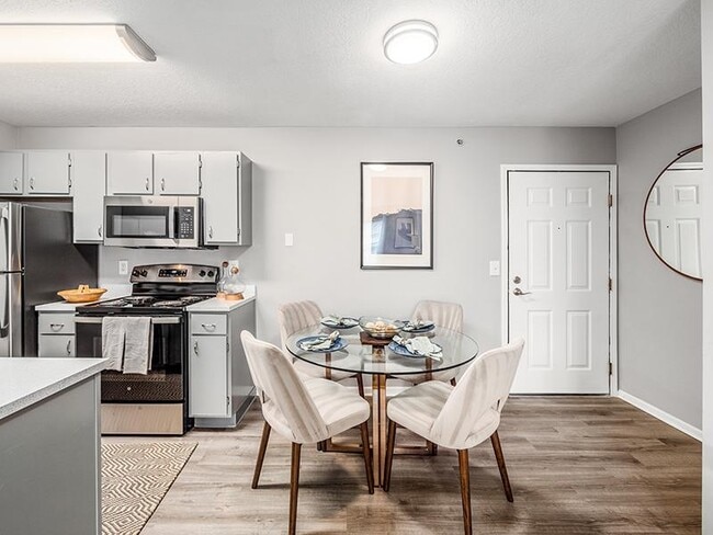 Sawmill Crossing, Columbus, OH 43235 - photo 4