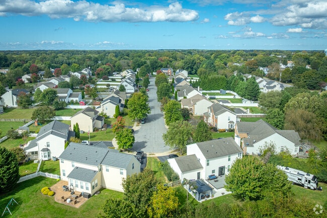 Centreville offers a variety of home styles.