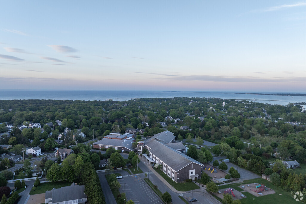Edgartown Elementary School was given an overall B- rating from Niche.