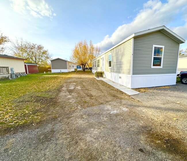 16 Rainier St N, Billings, MT 59105 - photo 3