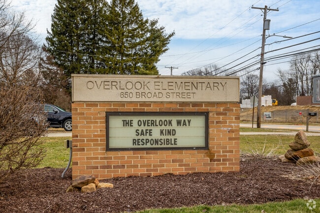 Overlook Elementary School