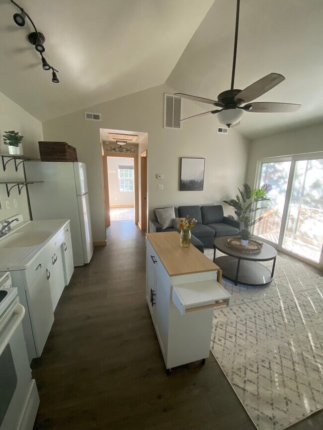 10510 Cadosia Rd unit 1, Richmond, VA 23235 - photo 6