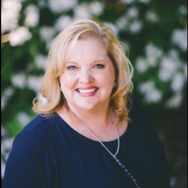 Tracie Stephens
