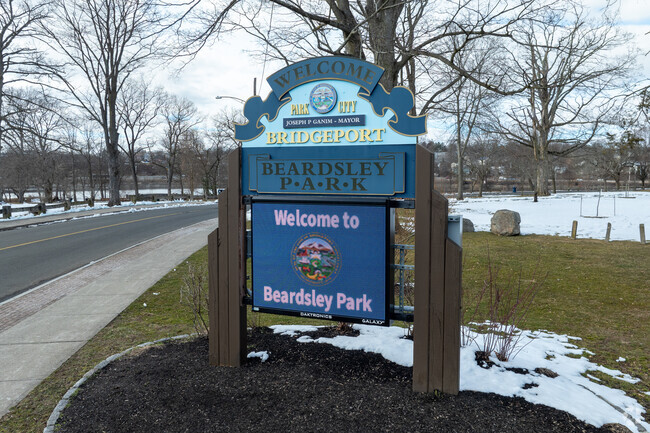Beardsley Park in North Bridgeport is a large sprawling park in North Bridgeport.