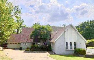 3906 E 60th Place, Tulsa, OK 74135
