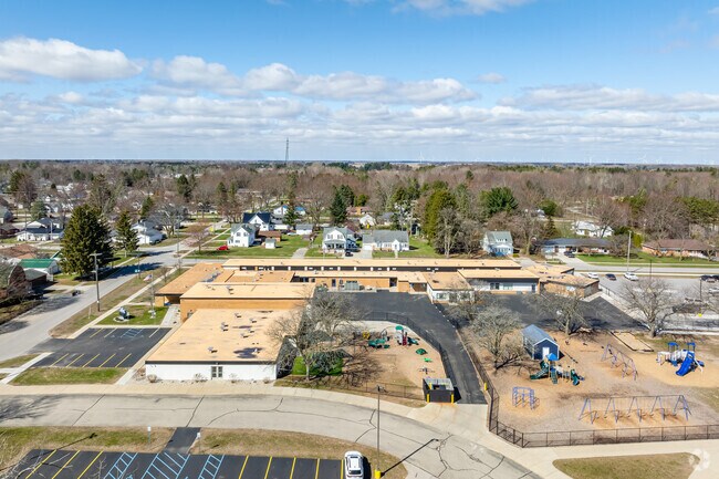 Hemlock Elementary School is a public Elementary in the north side of Hemlock.