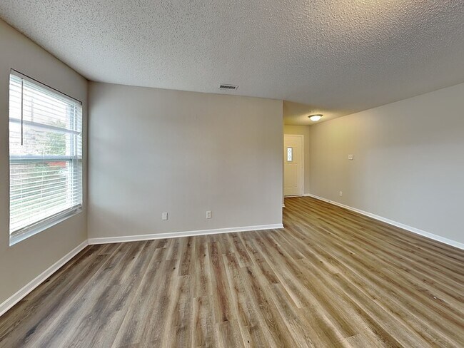 7938 Hydrangea Ct, Camby, IN 46113 - photo 4