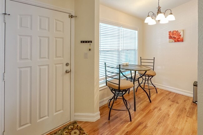 1300 Misty Pines Cir, Naples, FL 34105 - photo 2