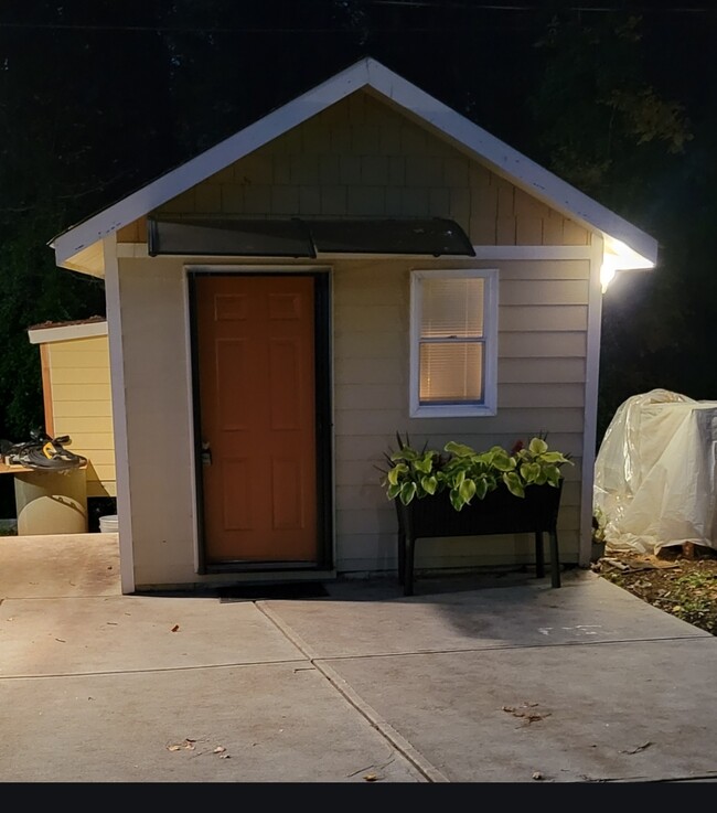 Studio Cottage