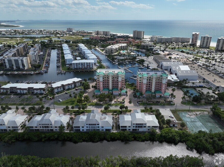 Palm Harbor Club East and West unit 403, Fort Myers Beach, FL 33931 - photo 2