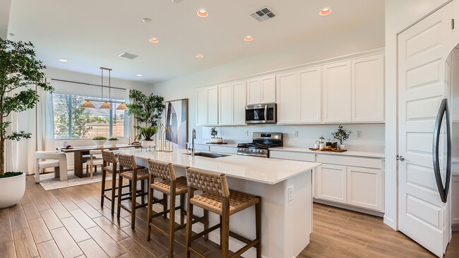 4852 S 231st Dr, Buckeye, AZ 85326 - photo 2