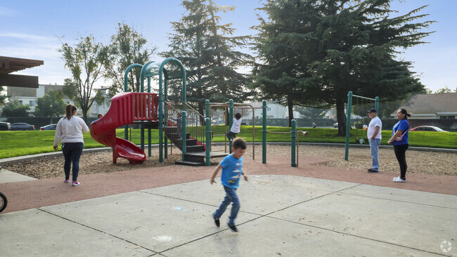 About Spanos Park West | Schools, Demographics, Things to Do - Homes.com