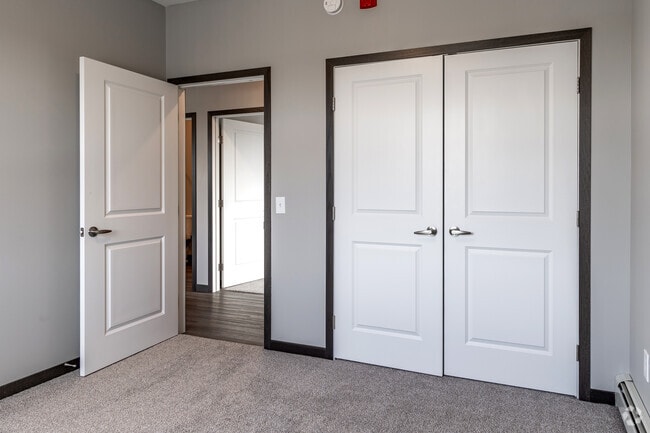 2BR, 2BA - 1,029SF - Second Bedroom