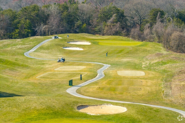 Compass Pointe Golf Courses in Green Haven is a great spot to get a hole in one.
