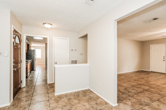 14214 Bateau Dr, Cypress, TX 77429 - photo 4