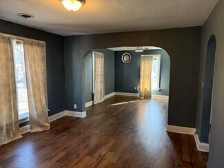 2702 N Main St Unit 1, Davenport, IA 52803