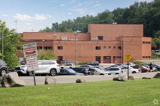 Nyack High School gets a grade of A from Niche.