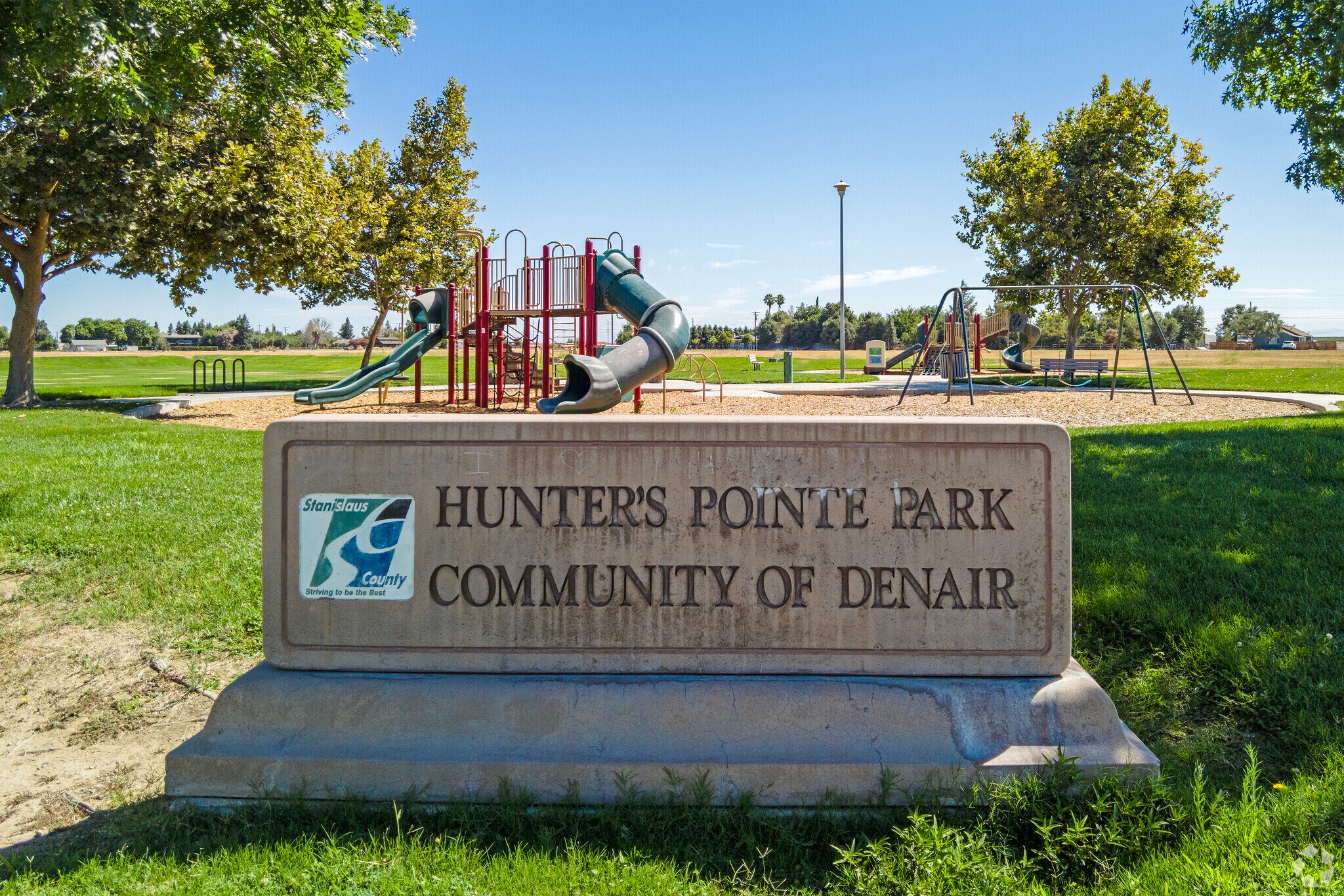 Hunter's Pointe Park is a great place to bring the family in Denair.