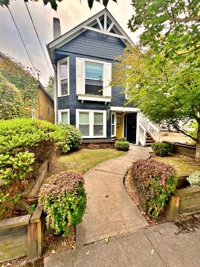 522 NE Russell St Unit 522, Portland, OR 97212