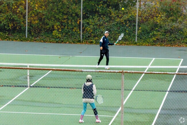 Residents of Mercerdale have no shortage of great parks to try.