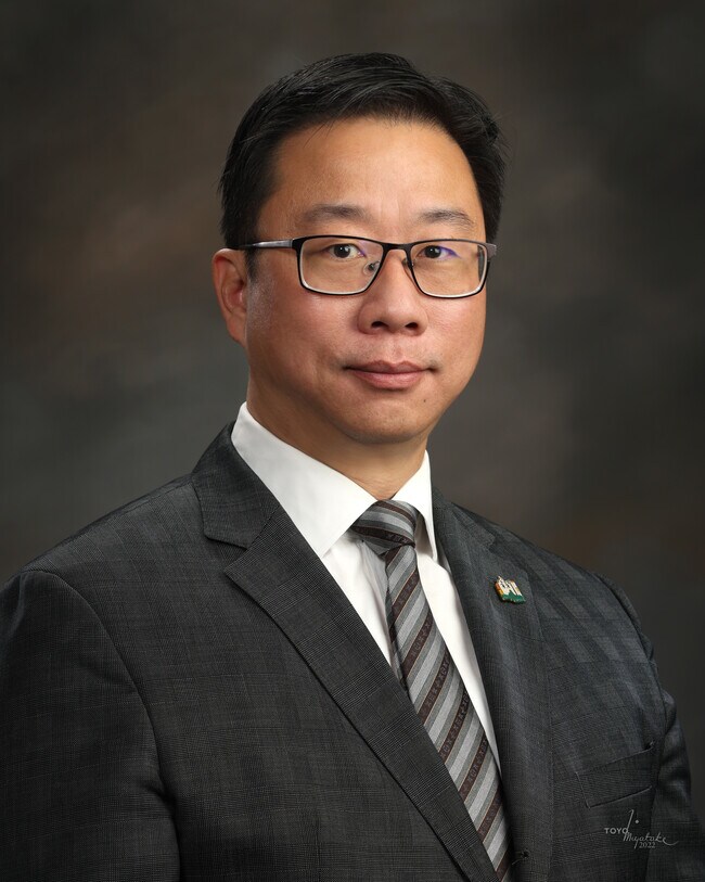 Agent Photo