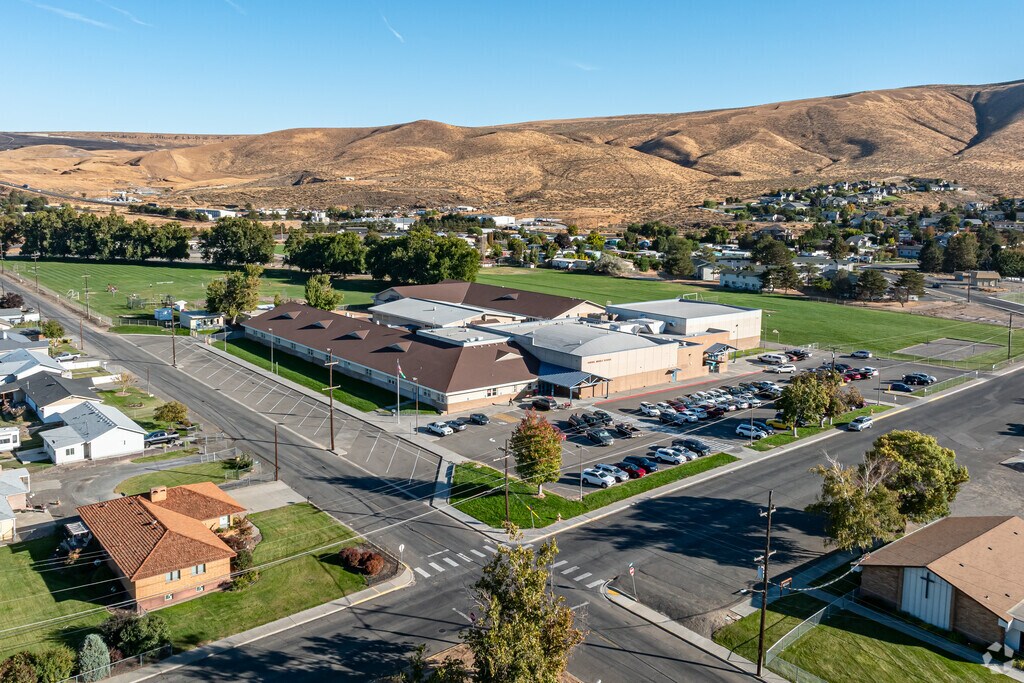 Housel Middle School offers strong academics and supportive teachers.