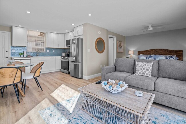 5900 Bonita Beach Rd SE unit FL4-ID1352873P, Bonita Springs, FL 34134 - photo 2