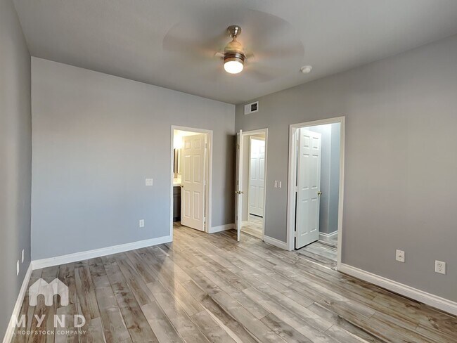 1050 E Cactus Ave unit 2130, Las Vegas, NV 89183 - photo 7