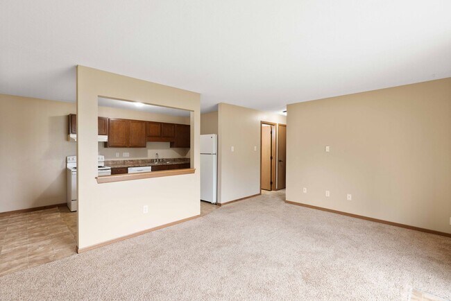 Cypress 1 (East Ridge), Des Moines, IA 50317 - photo 2